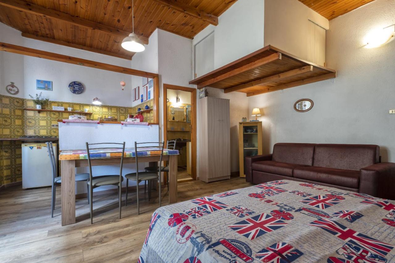 La Fabula Di Abilao Apartment Alghero Ngoại thất bức ảnh