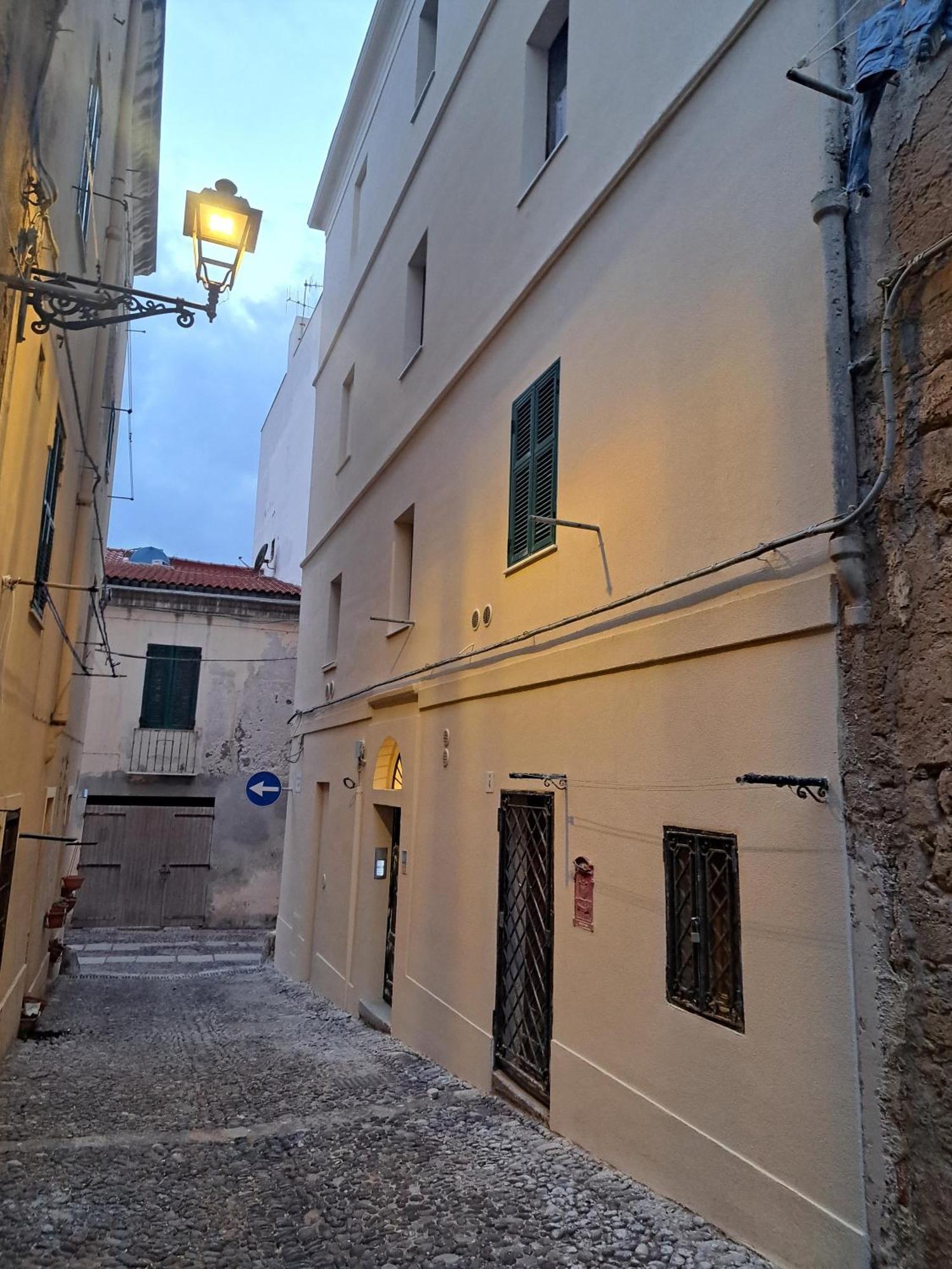 La Fabula Di Abilao Apartment Alghero Ngoại thất bức ảnh